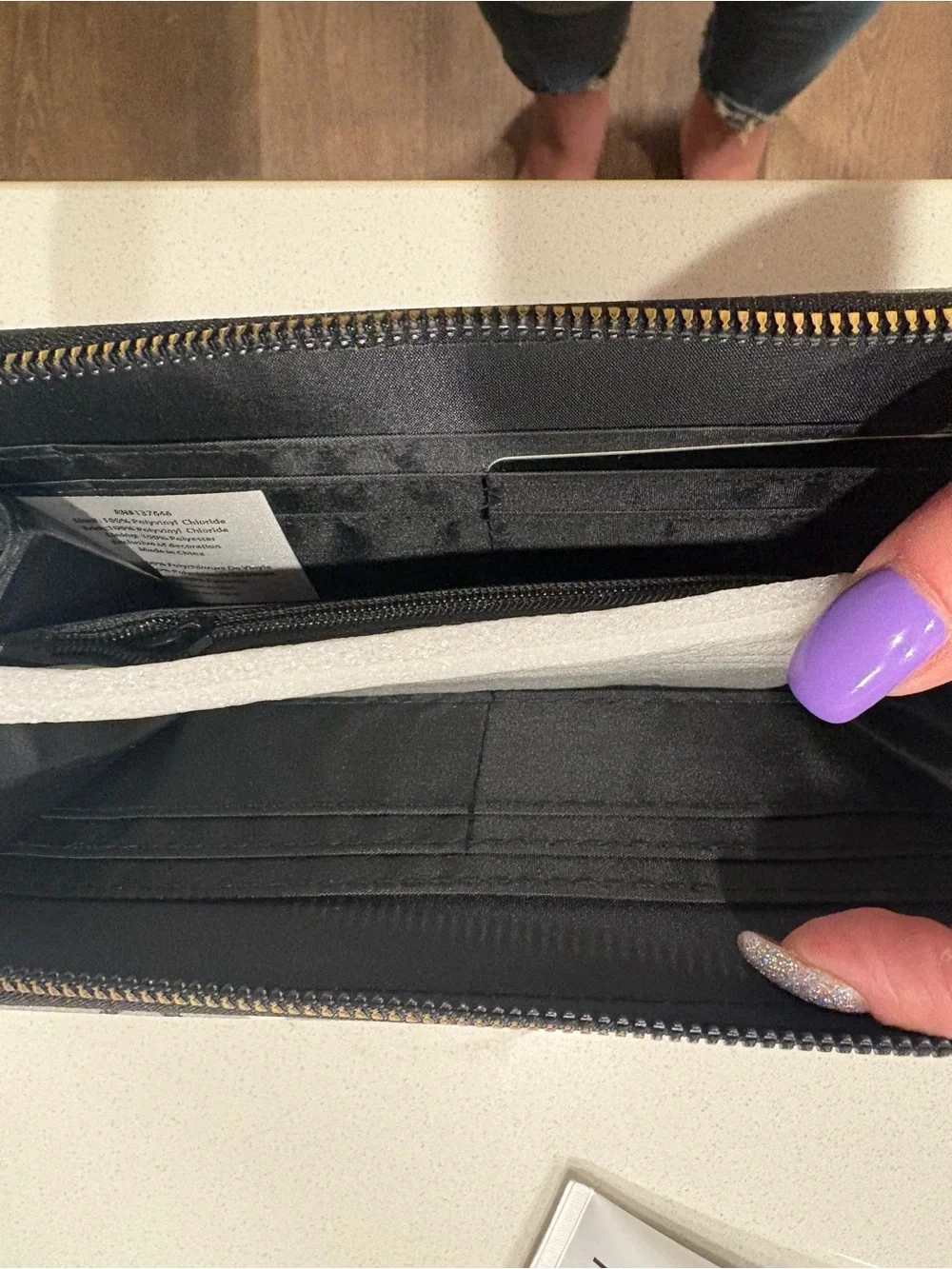 Vera Wang Gray Logo Stripe Zip Wallet with Gold Emblem Brand New